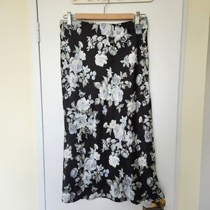NWT Forgotten Grace Black Floral Satin Midi Skirt Size M